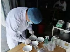 <strong>“净流步履”正开展 涉农社区食物安</strong>